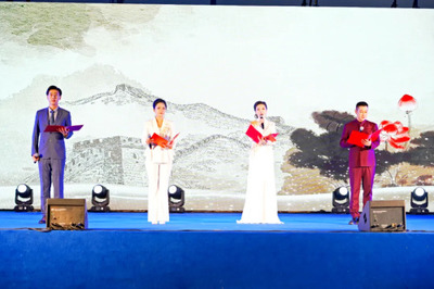 筆墨丹青頌長(zhǎng)城暨我在嘉峪關(guān)畫長(zhǎng)城藝術(shù)寫生創(chuàng)作成果展盛大開(kāi)幕
